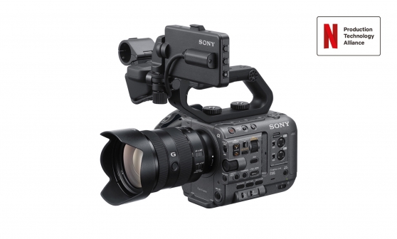 ILME-FX6,Cinema Line 全片幅攝像機，具備高速混合和實時眼控對焦功能、4K (QFHD) 高幀頻 120fps、15+ 級動態(tài)范圍和 S-Cinetone? 色彩學