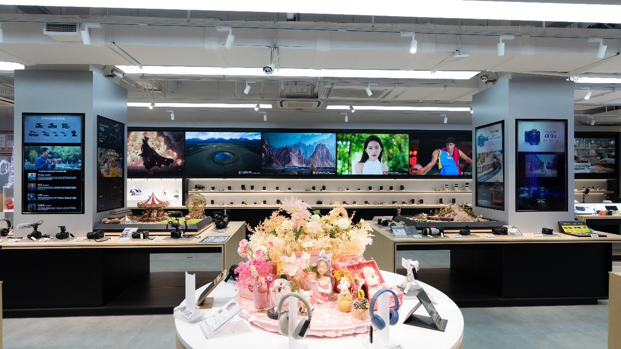 零售商顯案例——上海淮海路索尼直營店